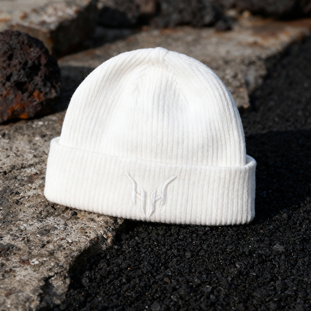 Winter Beanie Fly - White