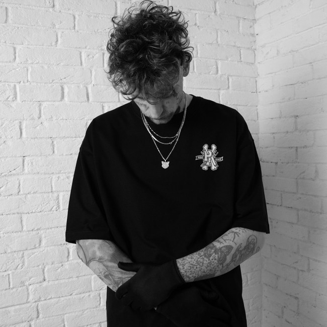 piratarmy-classic-tee-q13